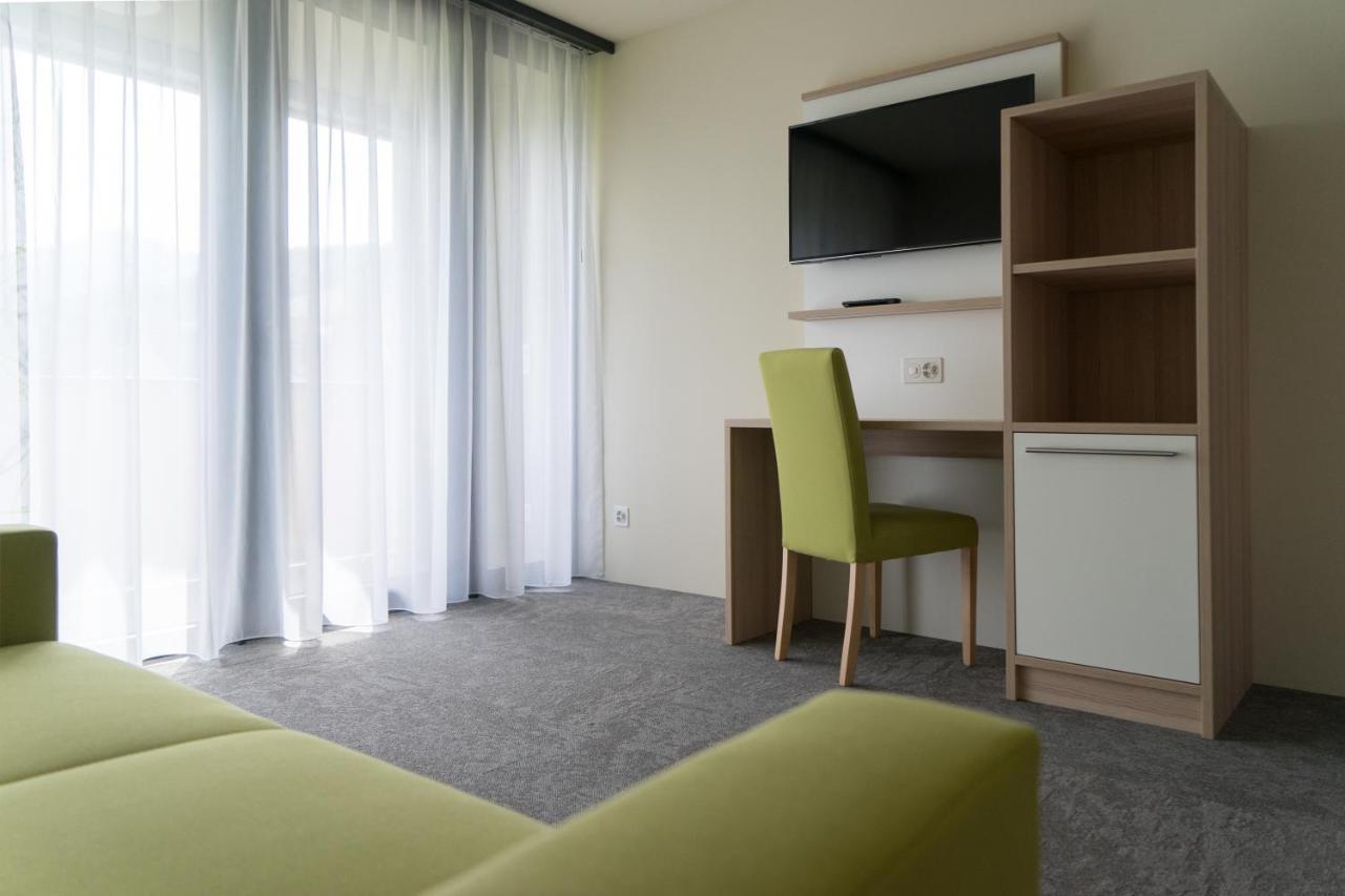 Wohnmotel - Hinterforst アルトシュテッテン エクステリア 写真